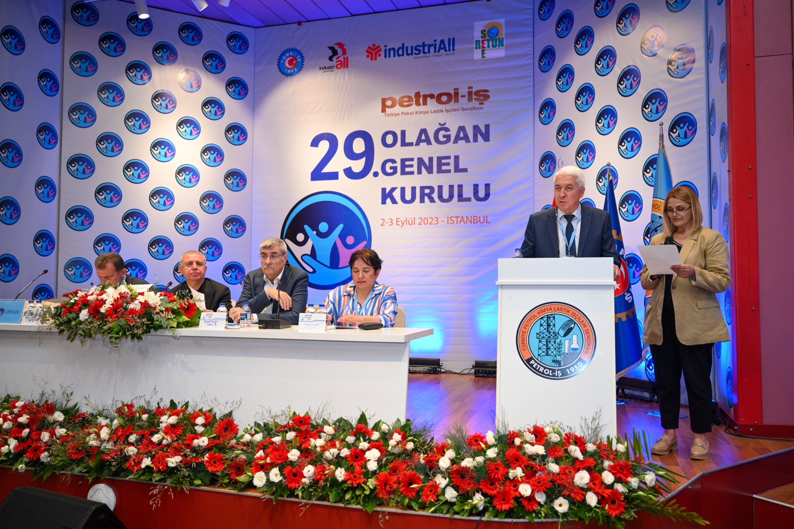 YENİ MERKEZ YÖNETİMİ BELİRLENDİ