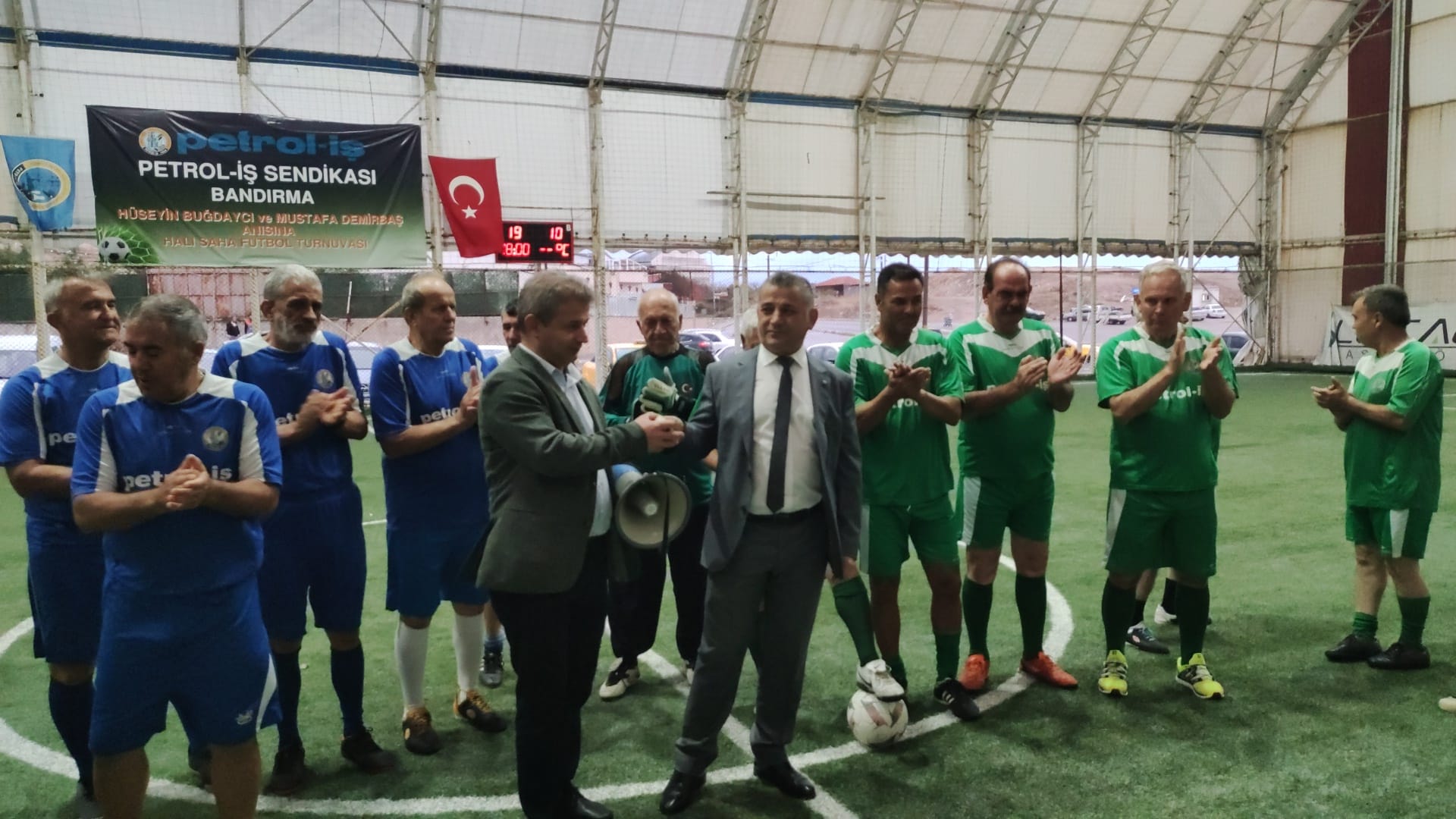 Bandırma Şubemizde Geleneksel "Hüseyin Buğdaycı ve Mustafa Demirbaş” Futbol Turnuvası Başladı