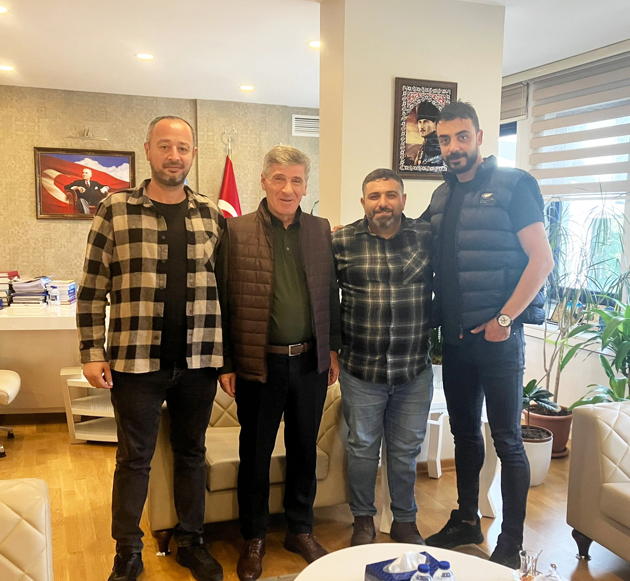 DYO Boya Temsilcilerimizden Merkez Yöneticilerimize Hayırlı Olsun Ziyareti