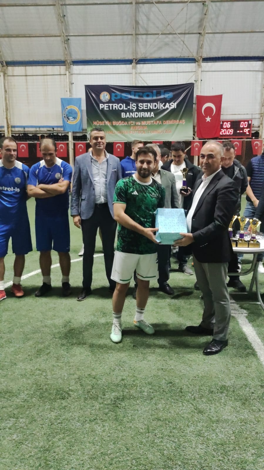 Hüseyin Buğdaycı ve Mustafa Demirbaş Anısına Düzenlenen Futbol Turnuvası Sona Erdi