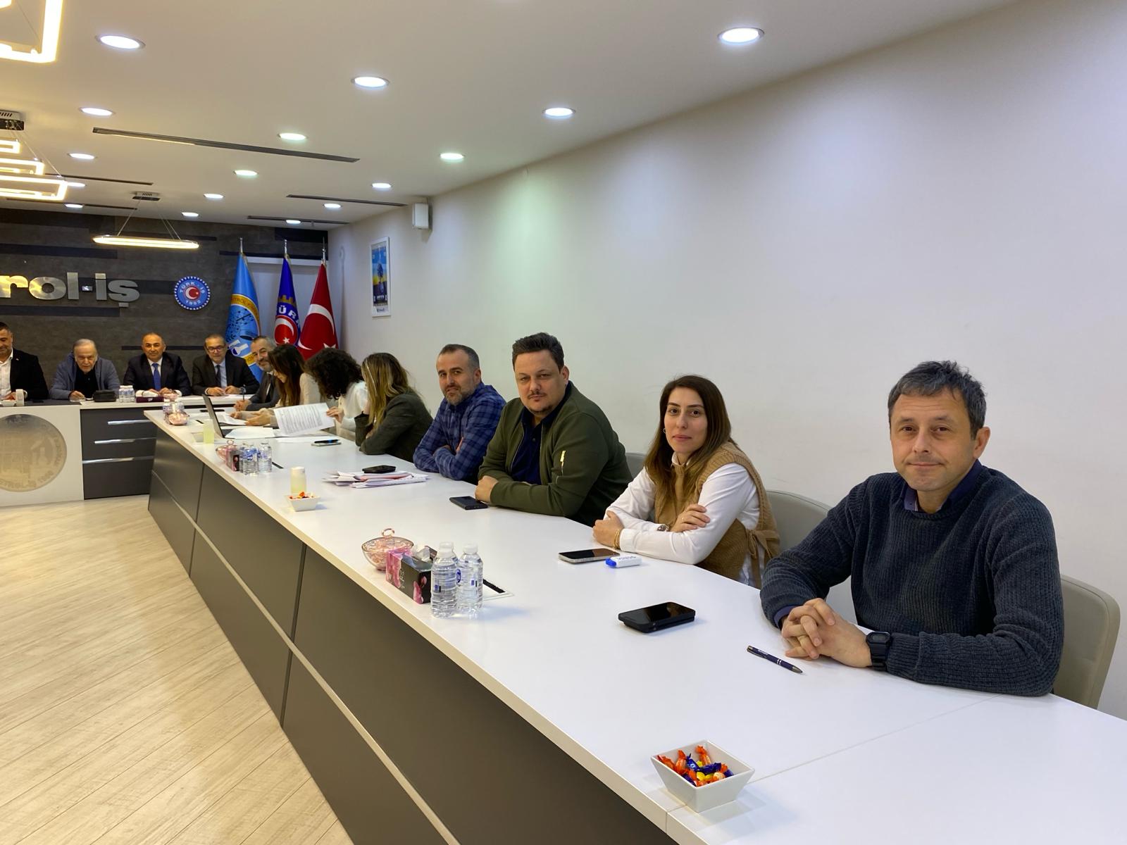 Mutlu Akü İşyerinde TİS İmzalandı