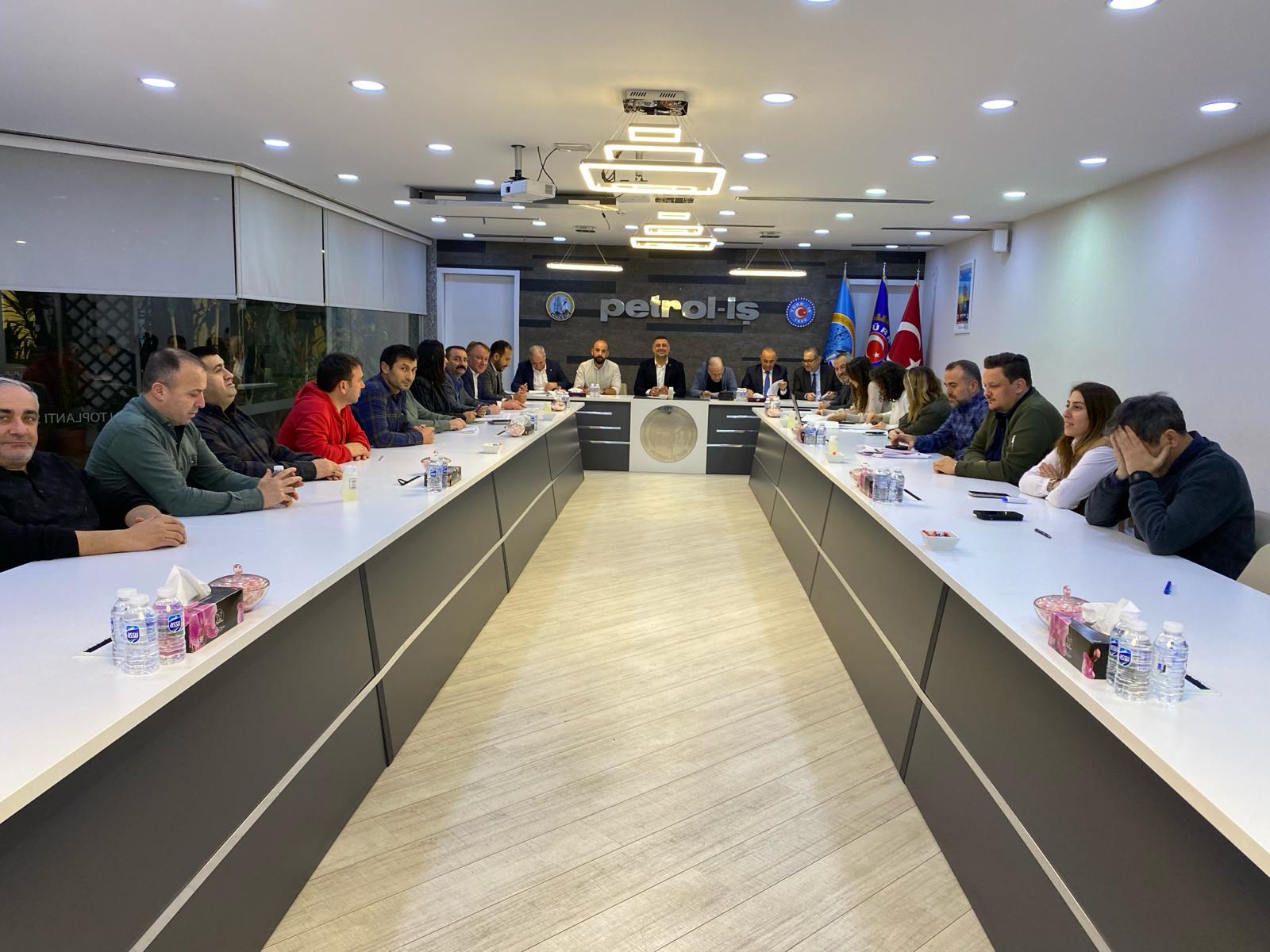 Mutlu Akü İşyerinde TİS İmzalandı