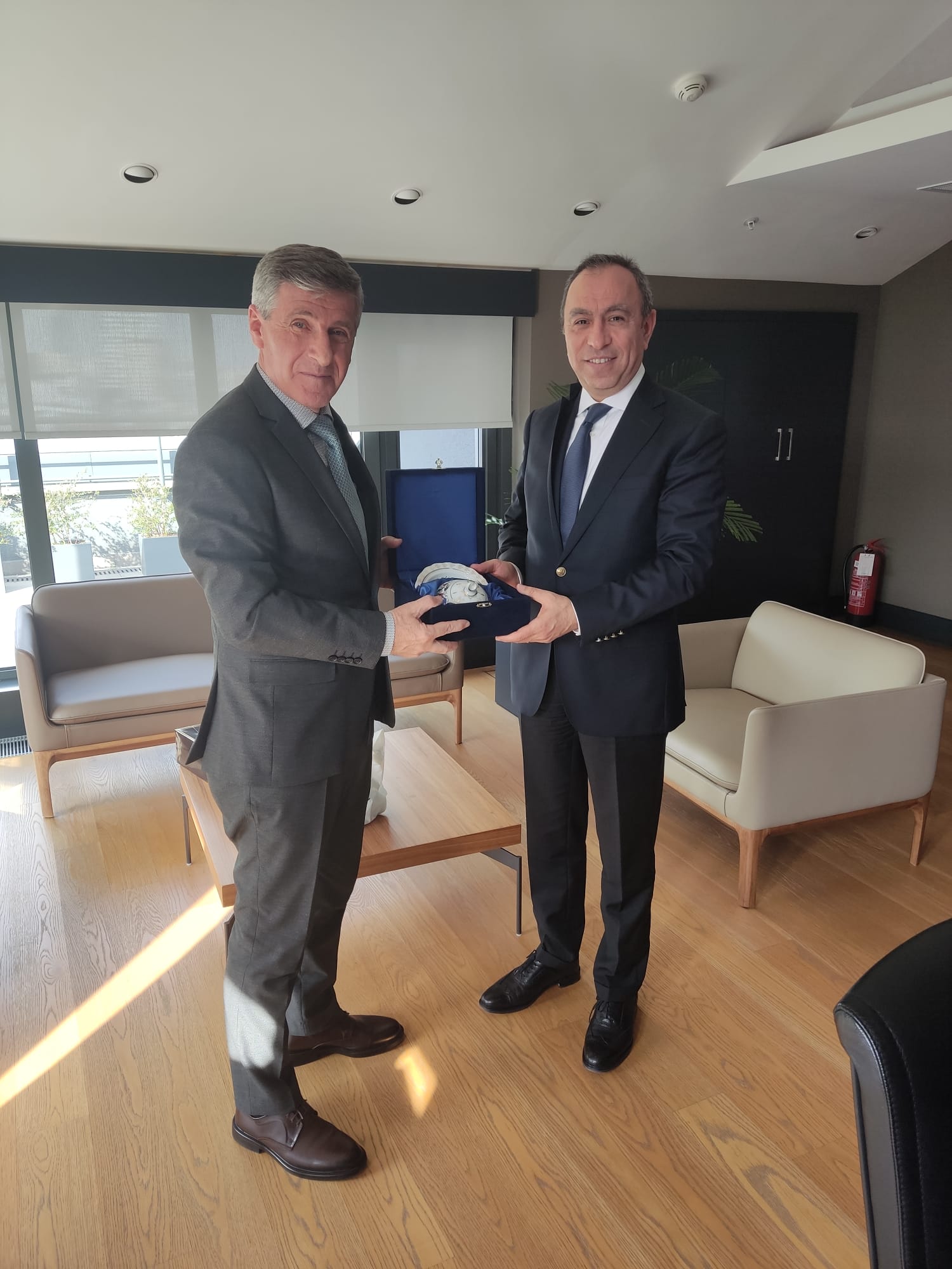 Petrol-İş Heyetinden TÜPRAŞ’a Ziyaret