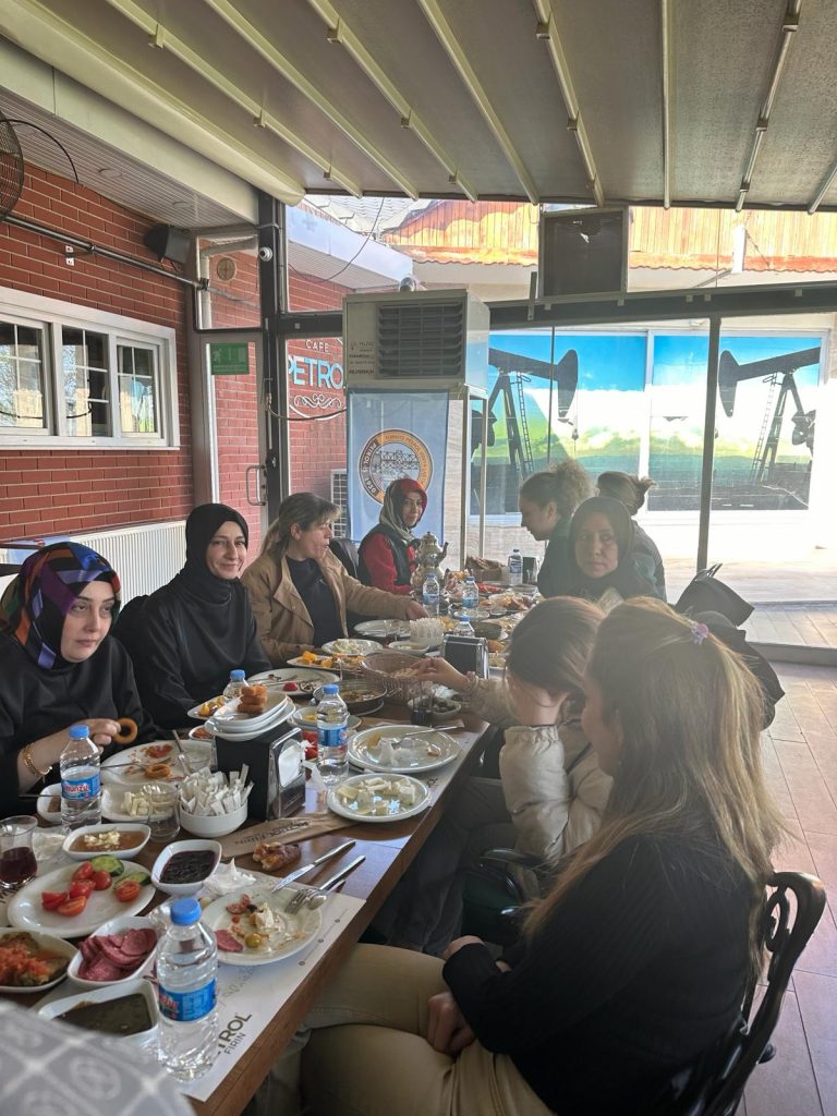 Batman Şubemizde 8 Mart Ortak Etkinlikle Kutlandı