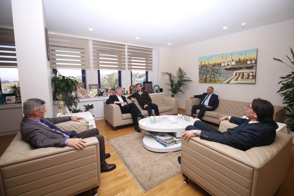 IndustriALL Küresel Sendika'dan Petrol-İş’e Ziyaret