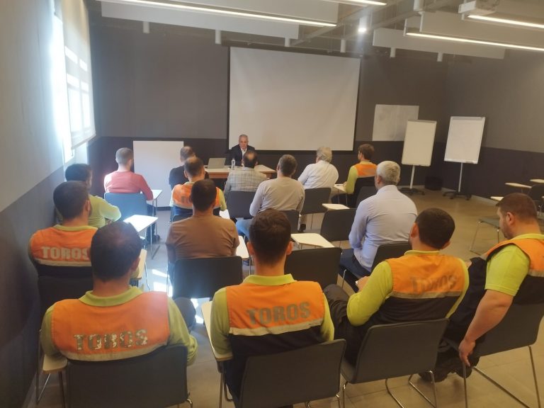 Adana Şubemizde Örgütlü Toros Tarım, Botaş ve BIL İşyerlerinde Sendikal Eğitim