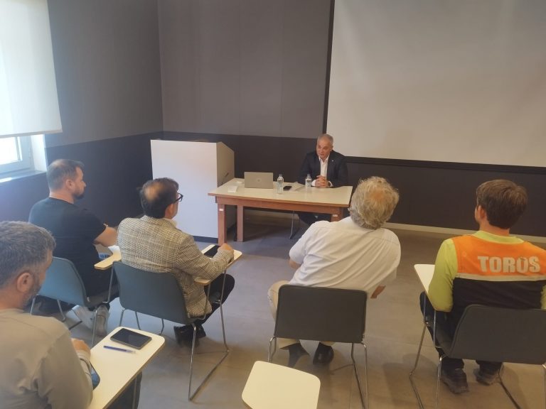 Adana Şubemizde Örgütlü Toros Tarım, Botaş ve BIL İşyerlerinde Sendikal Eğitim