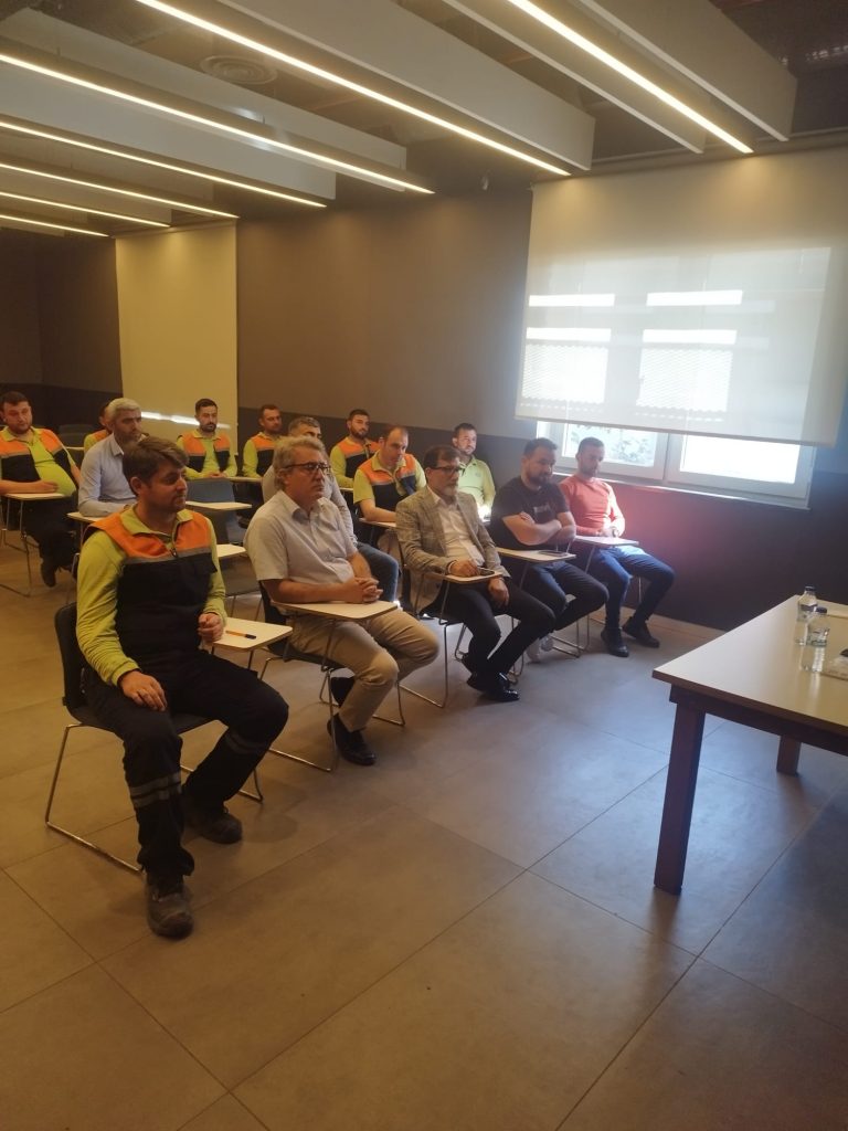 Adana Şubemizde Örgütlü Toros Tarım, Botaş ve BIL İşyerlerinde Sendikal Eğitim