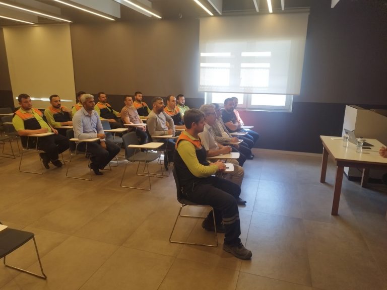 Adana Şubemizde Örgütlü Toros Tarım, Botaş ve BIL İşyerlerinde Sendikal Eğitim