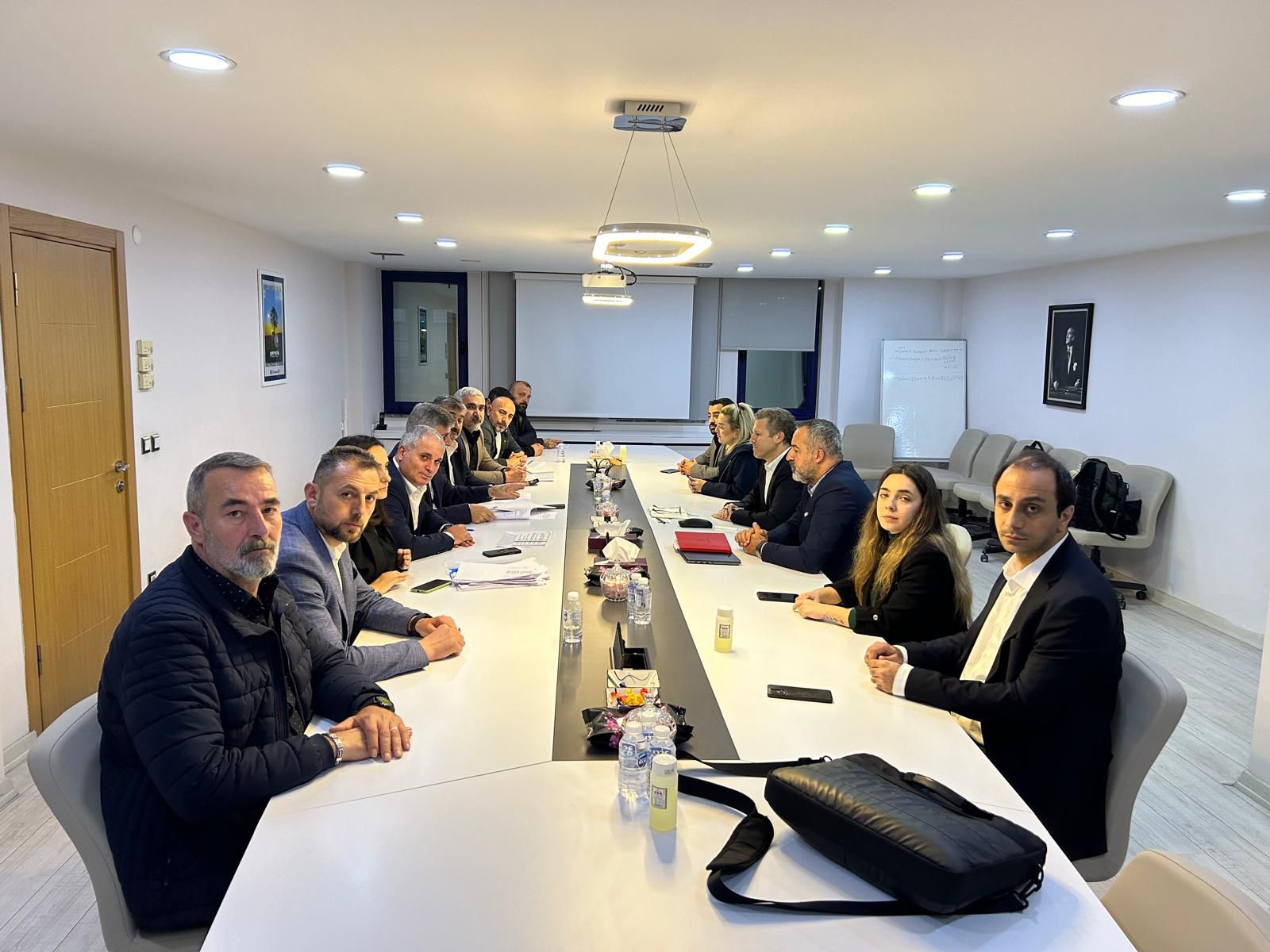 A Raymond İşyerinde TİS İmzalandı