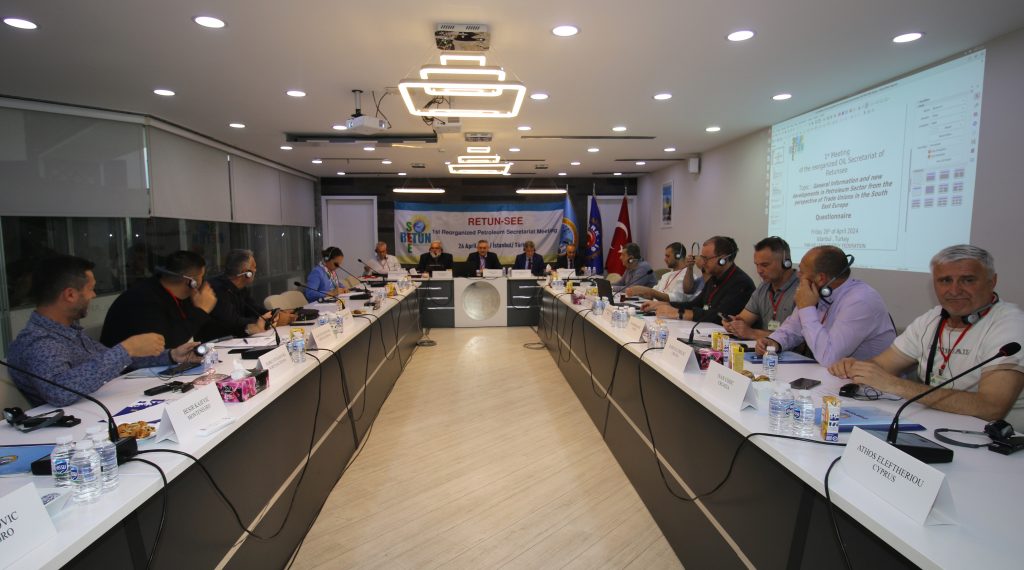 Retunsee Petrol Sekreteryası Toplandı