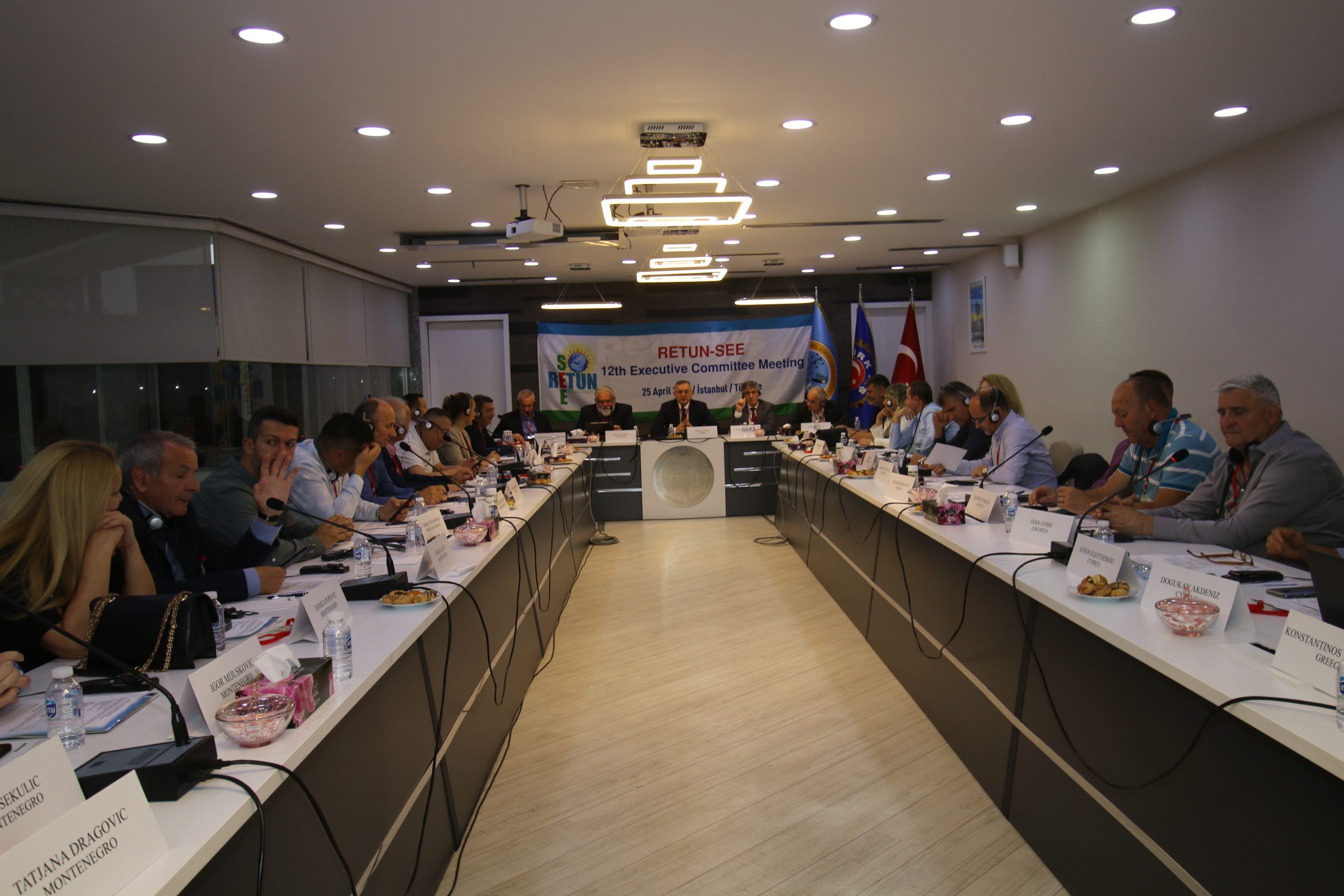 Retunsee 12. Yönetim Kurulu Toplantısı Sona Erdi