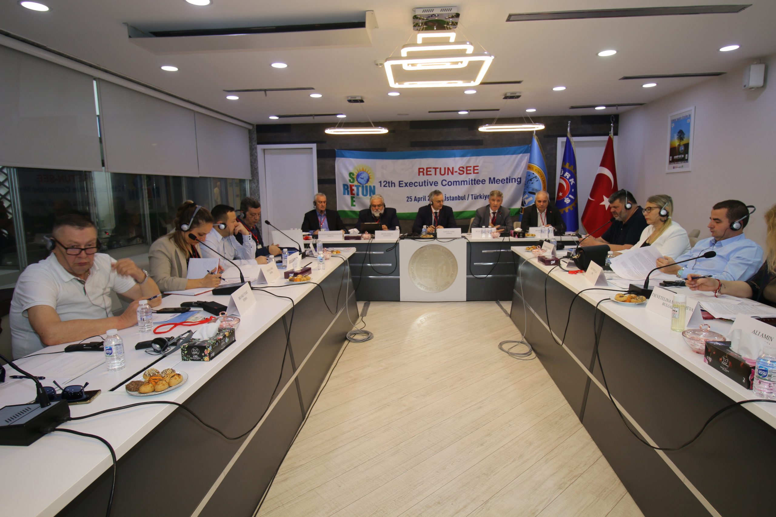 Retunsee 12. Yönetim Kurulu Toplantısı Sona Erdi