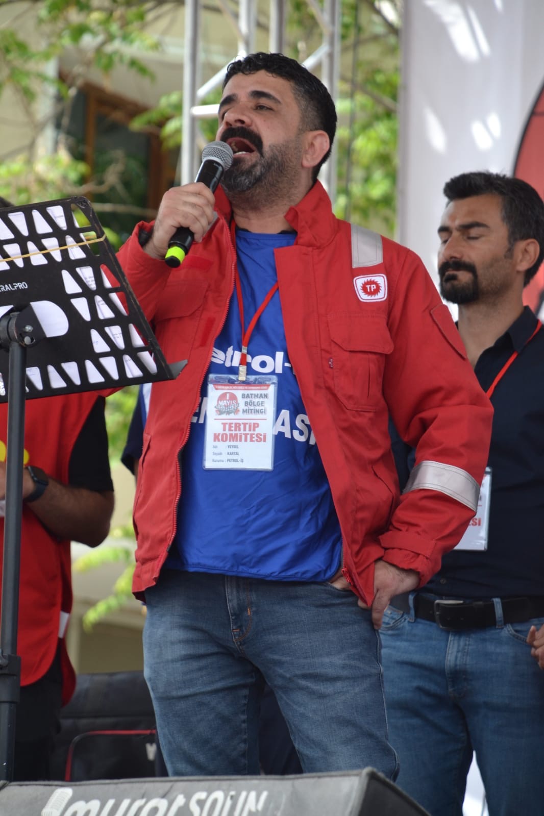 Batman'da Kitlesel 1 Mayıs Kutlaması