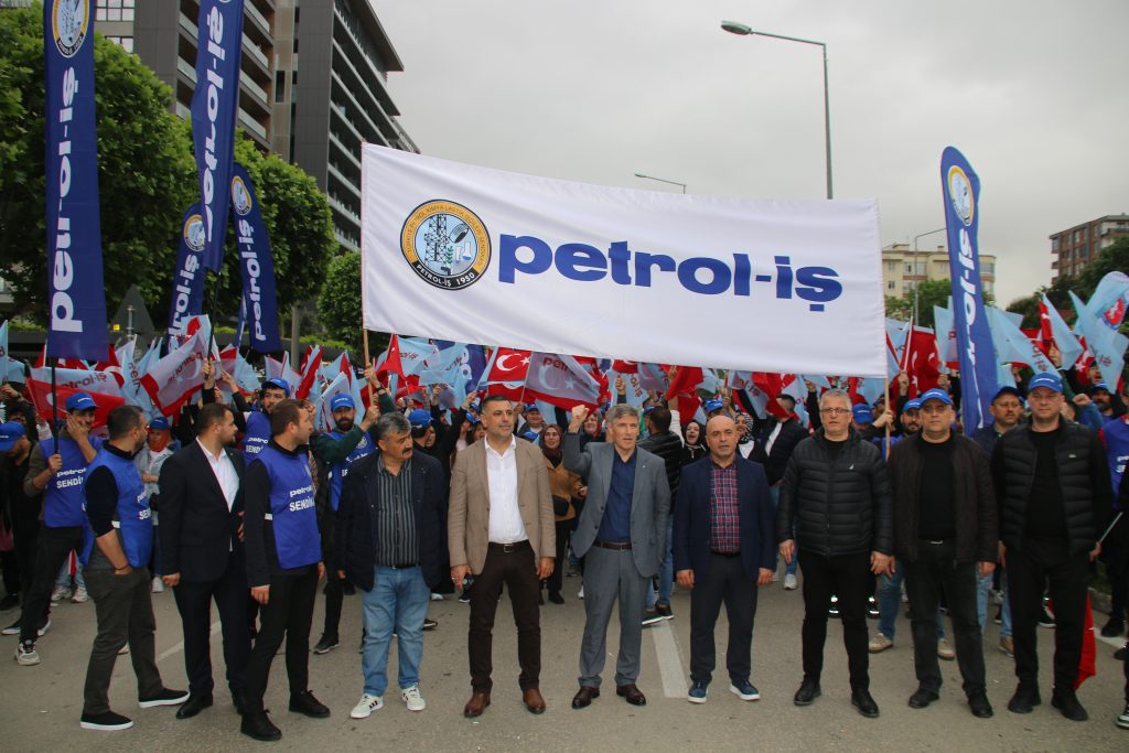 Kocaeli Şubemiz 1 Mayıs’ı Bursa’da Kutladı