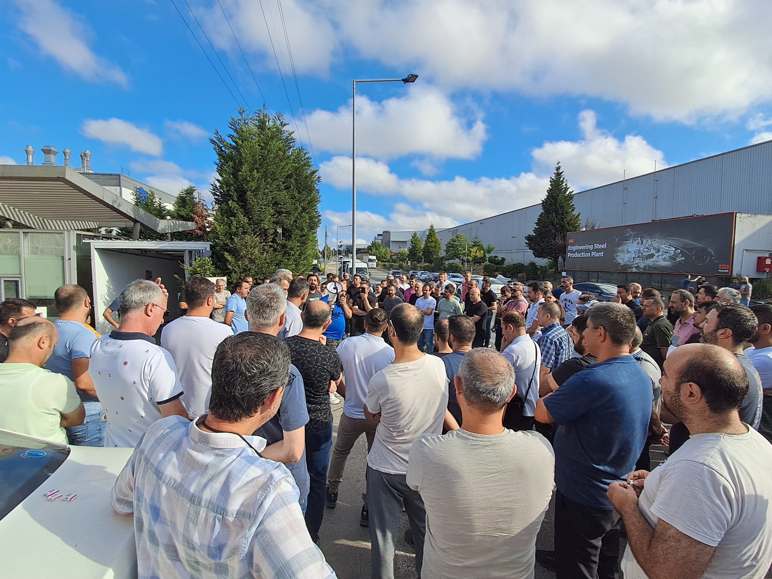 Novares’te Grev Başladı