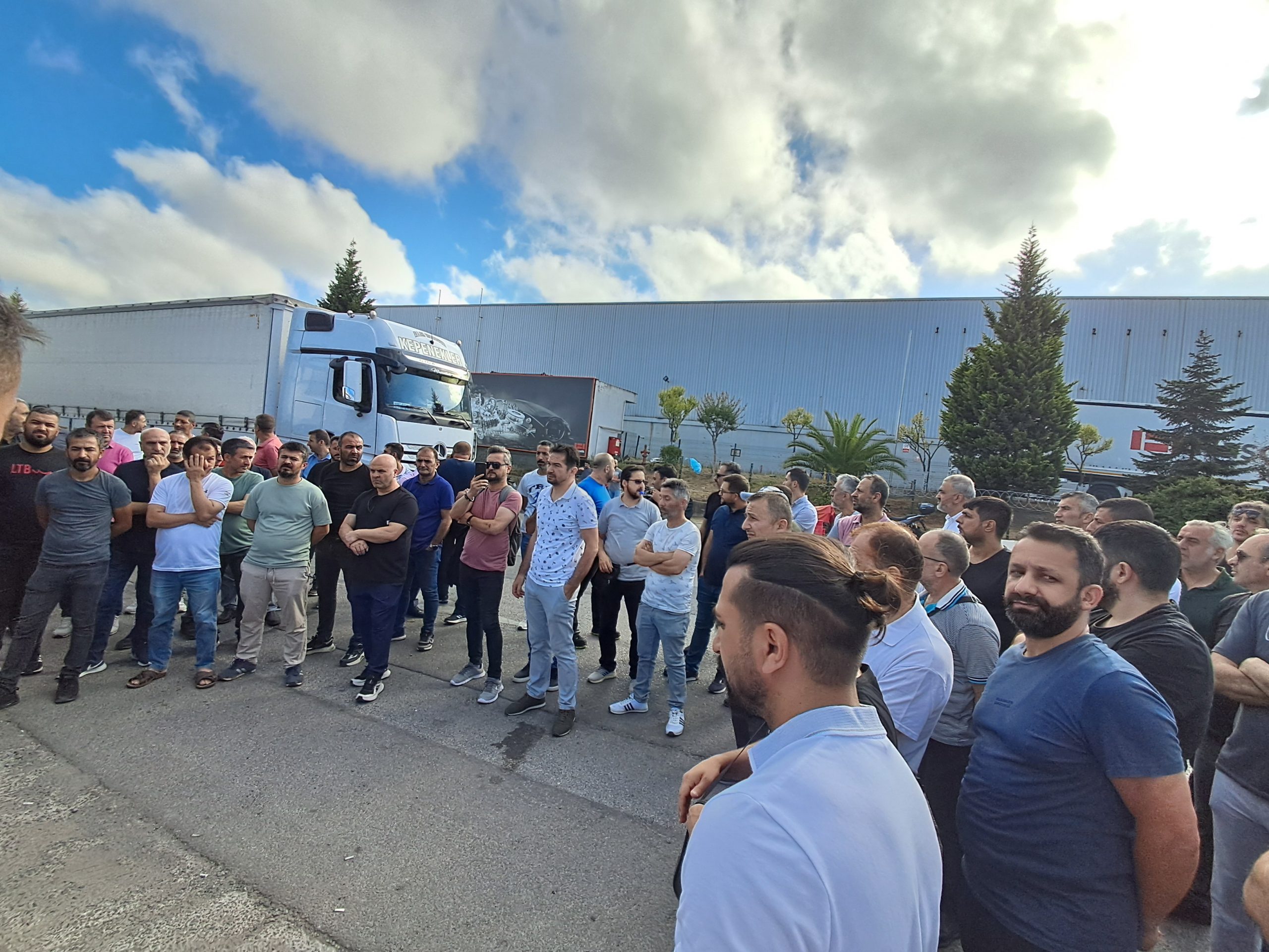 Novares’te Grev Başladı