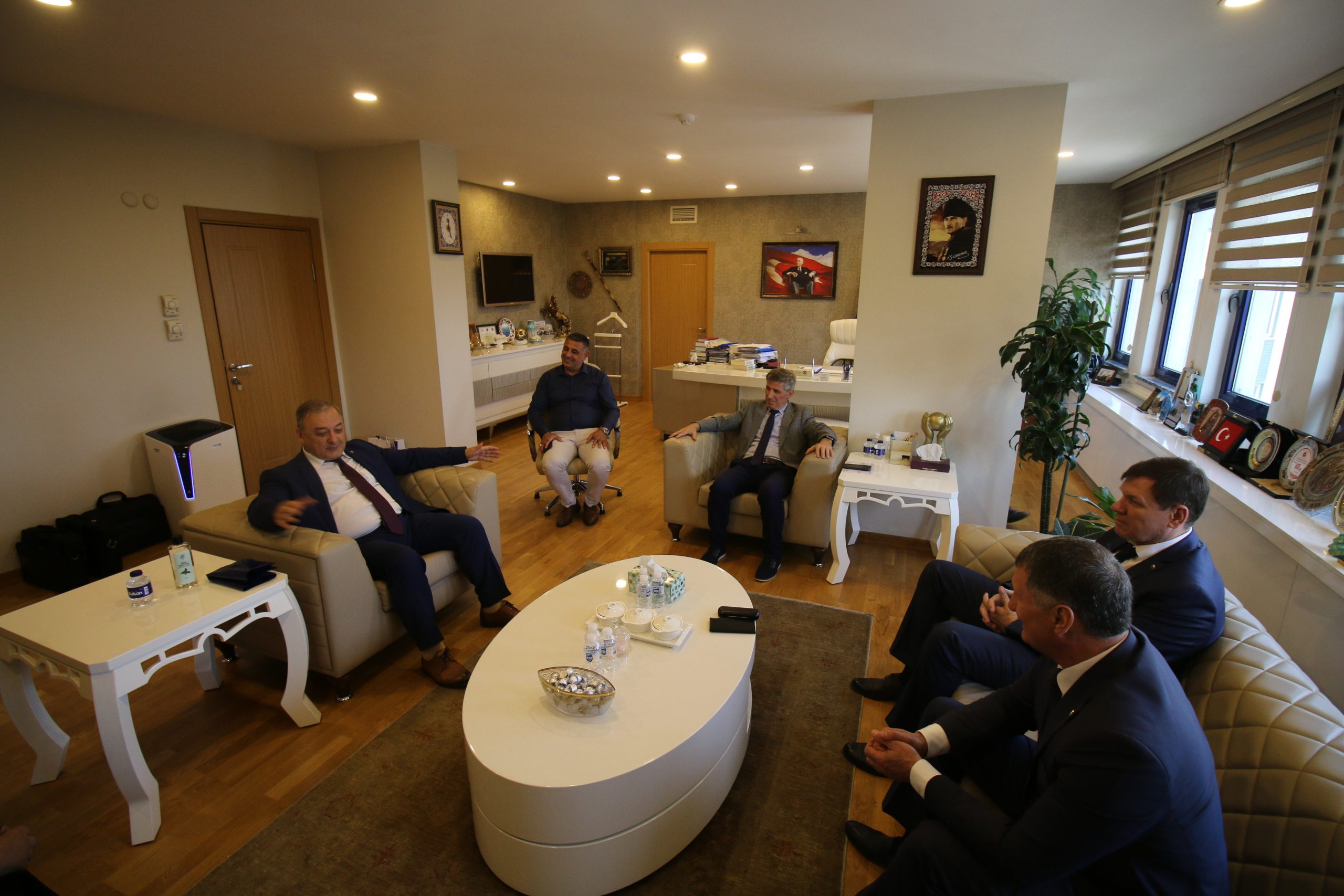 ROGWU Heyeti Petrol-İş’te