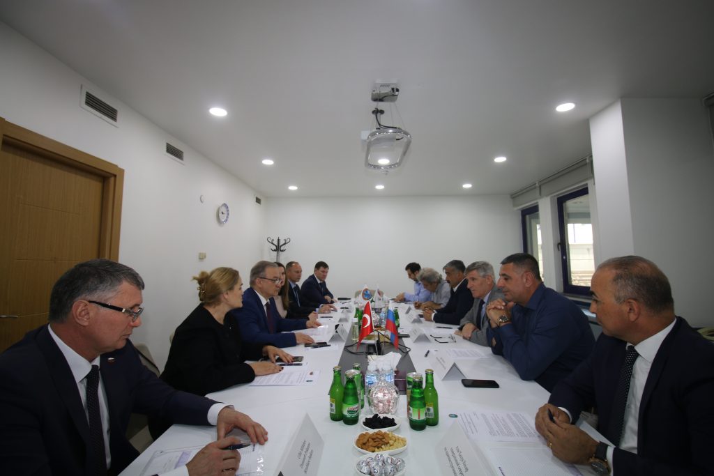 ROGWU Heyeti Petrol-İş’te