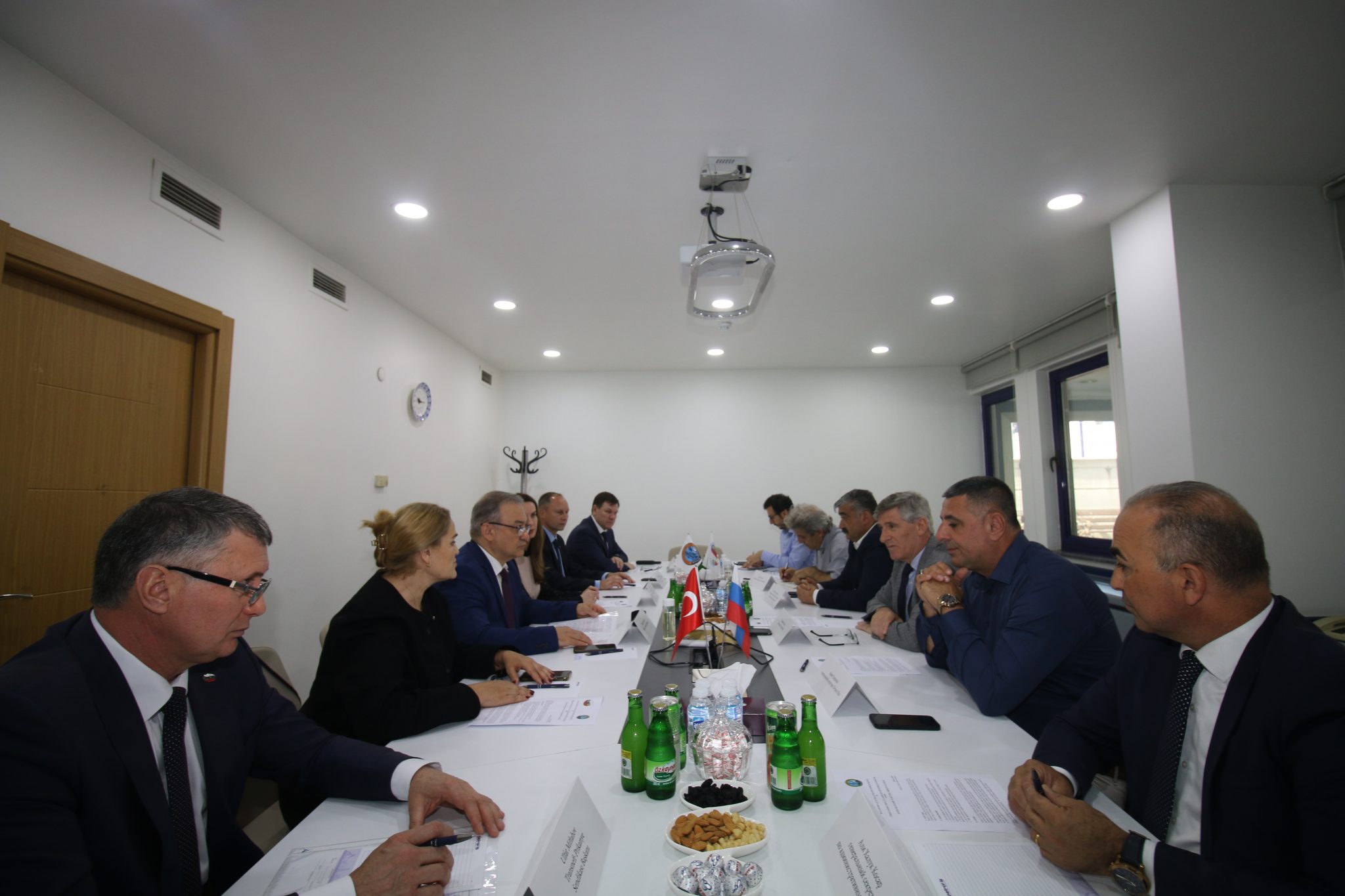 ROGWU Heyeti Petrol-İş’te