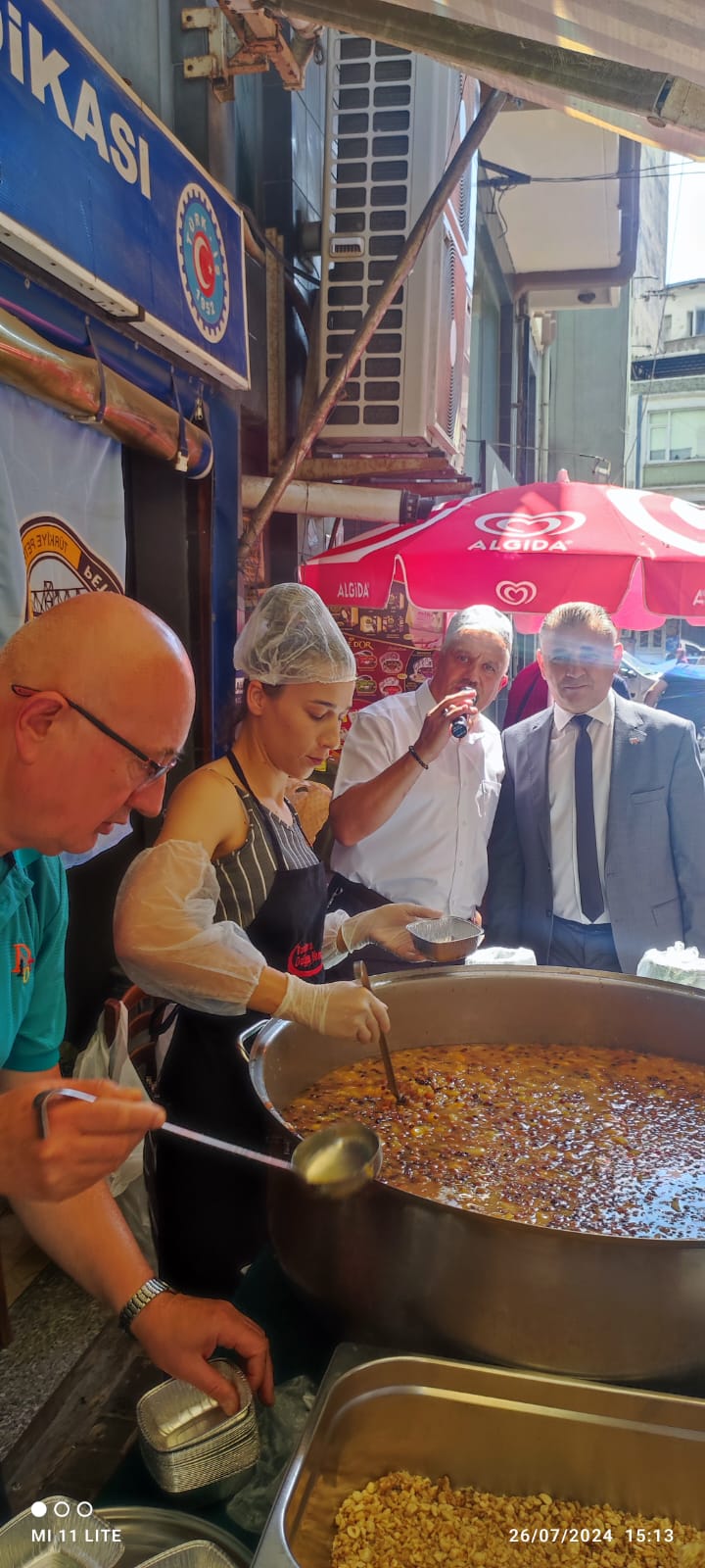 Bandırma Şubemizde Aşure İkramı