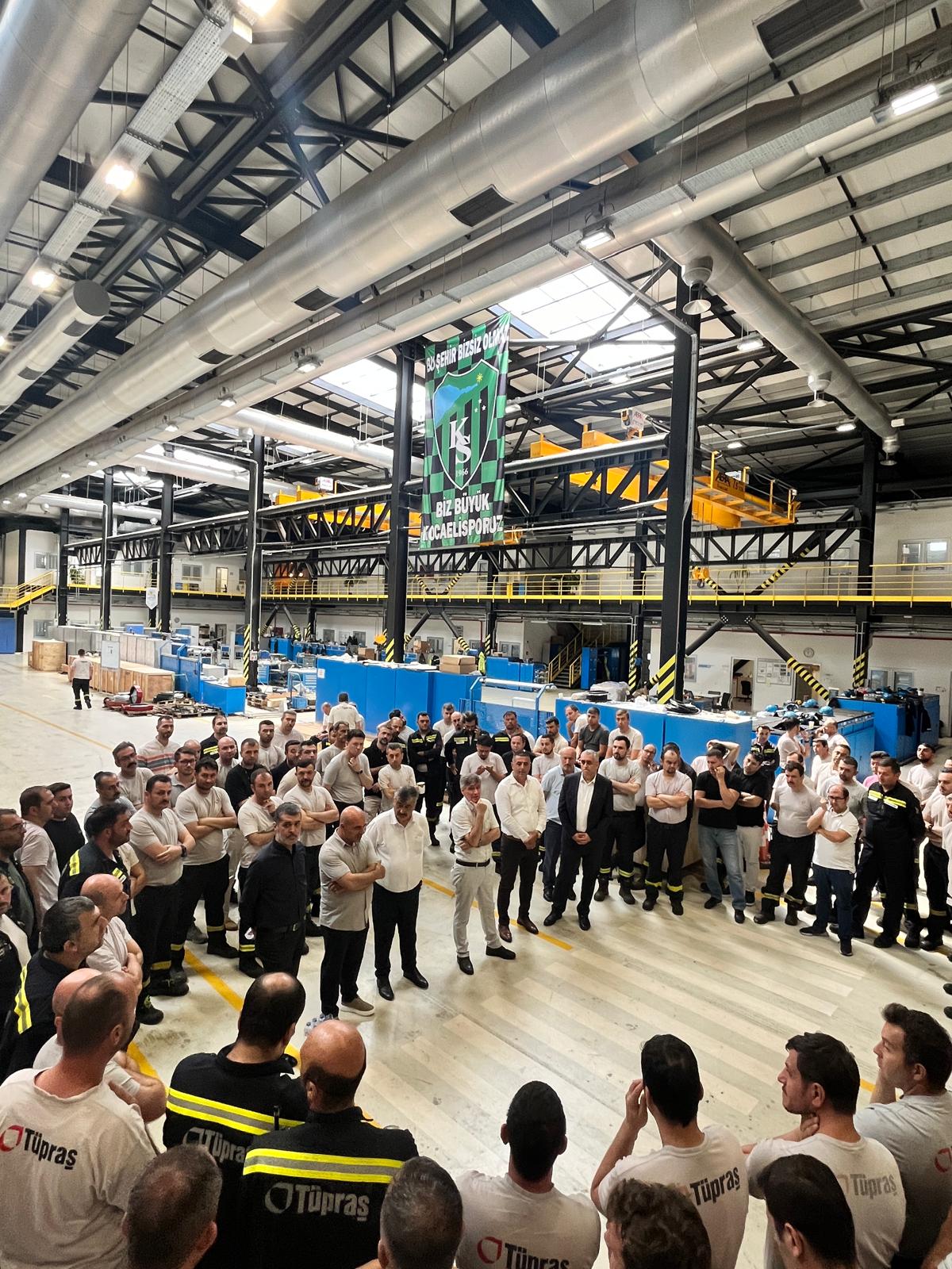 Merkez Yöneticilerimiz Kocaeli Şubemize Bağlı Tüpraş İzmit Rafinerisi’ni Ziyaret Etti