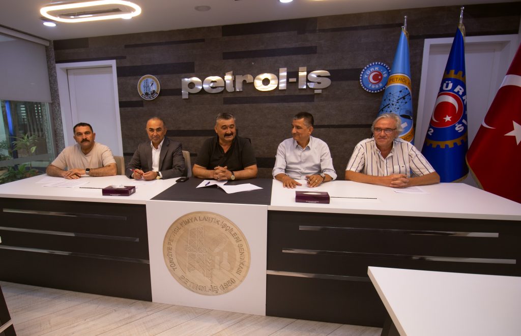 Yeni Örgütlendiğimiz Drogsan İşyerinde TİS İmzalandı