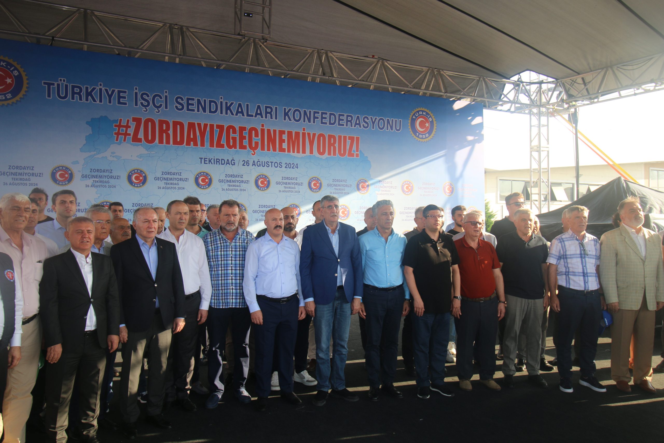 “ZORDAYIZ GEÇİNEMİYORUZ” MEYDAN MİTİNGLERİNİN İLKİ ÇERKEZKÖY’DE YAPILDI