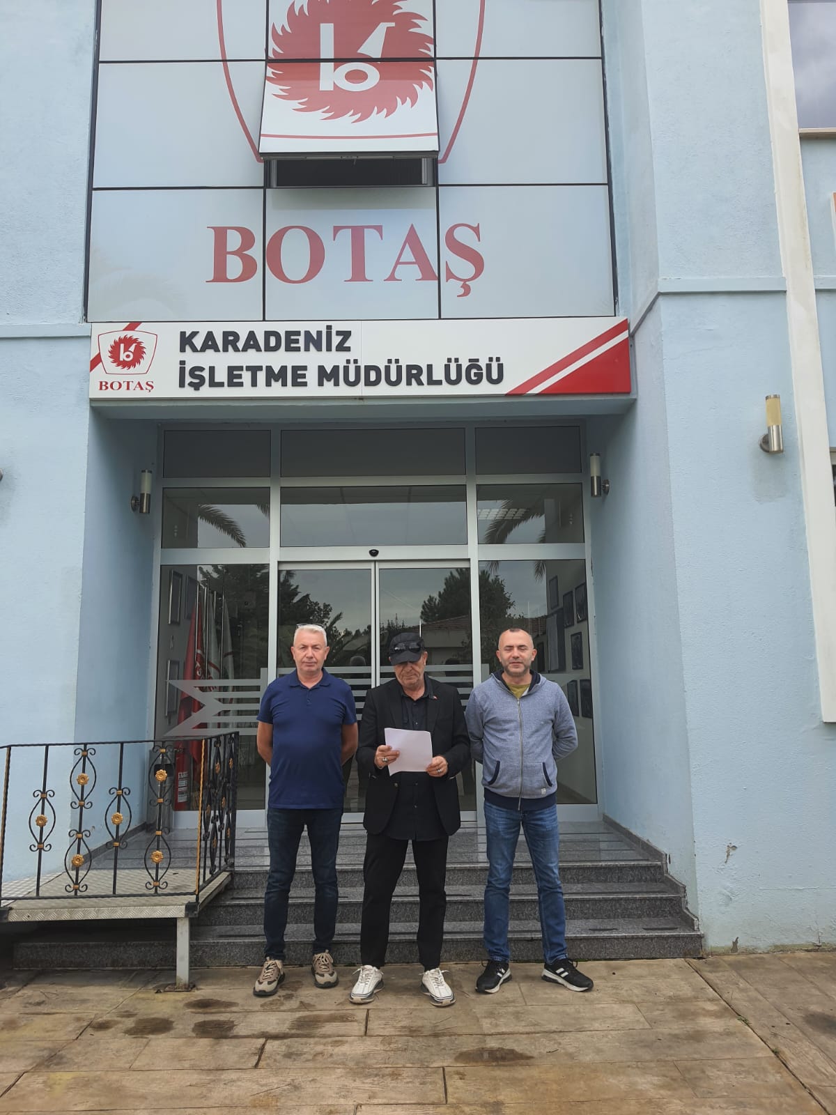 Kırıkkale Şubemiz Örgütlü Olduğu İşyerlerinde Basın Açıklaması Yaptı