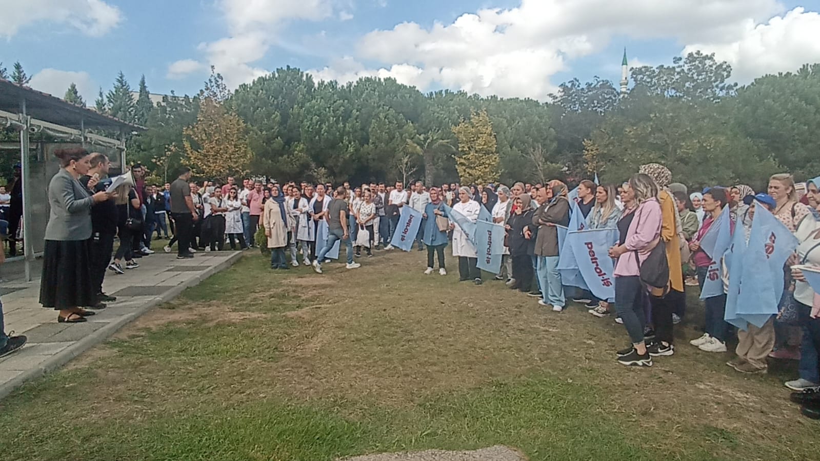 İstanbul 2 Nolu Şubemiz Örgütlü Olduğu İşyerlerinde Basın Açıklaması Yaptı