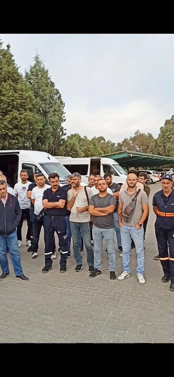 İzmir Şubemiz Örgütlü Olduğu İşyerlerinde Basın Açıklaması Yaptı