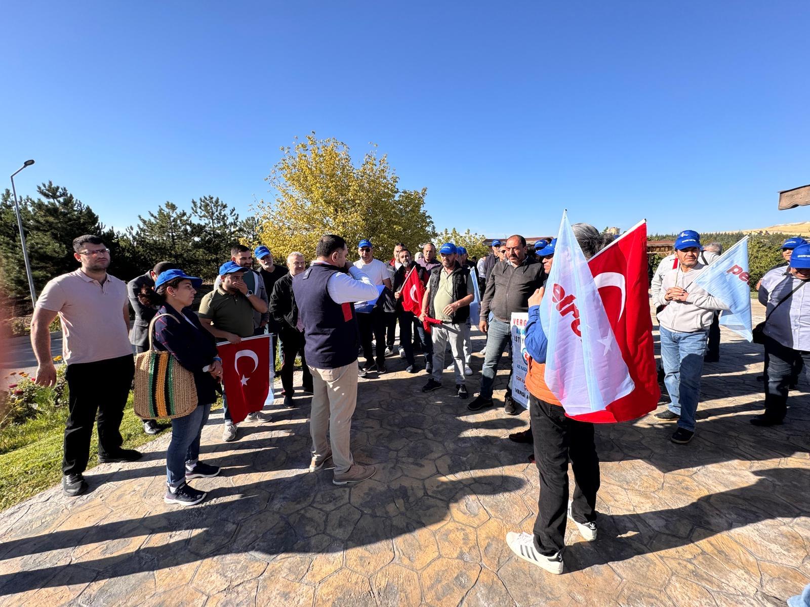 Ankara Şubemiz Örgütlü Olduğu İşyerlerinde Basın Açıklaması Yaptı