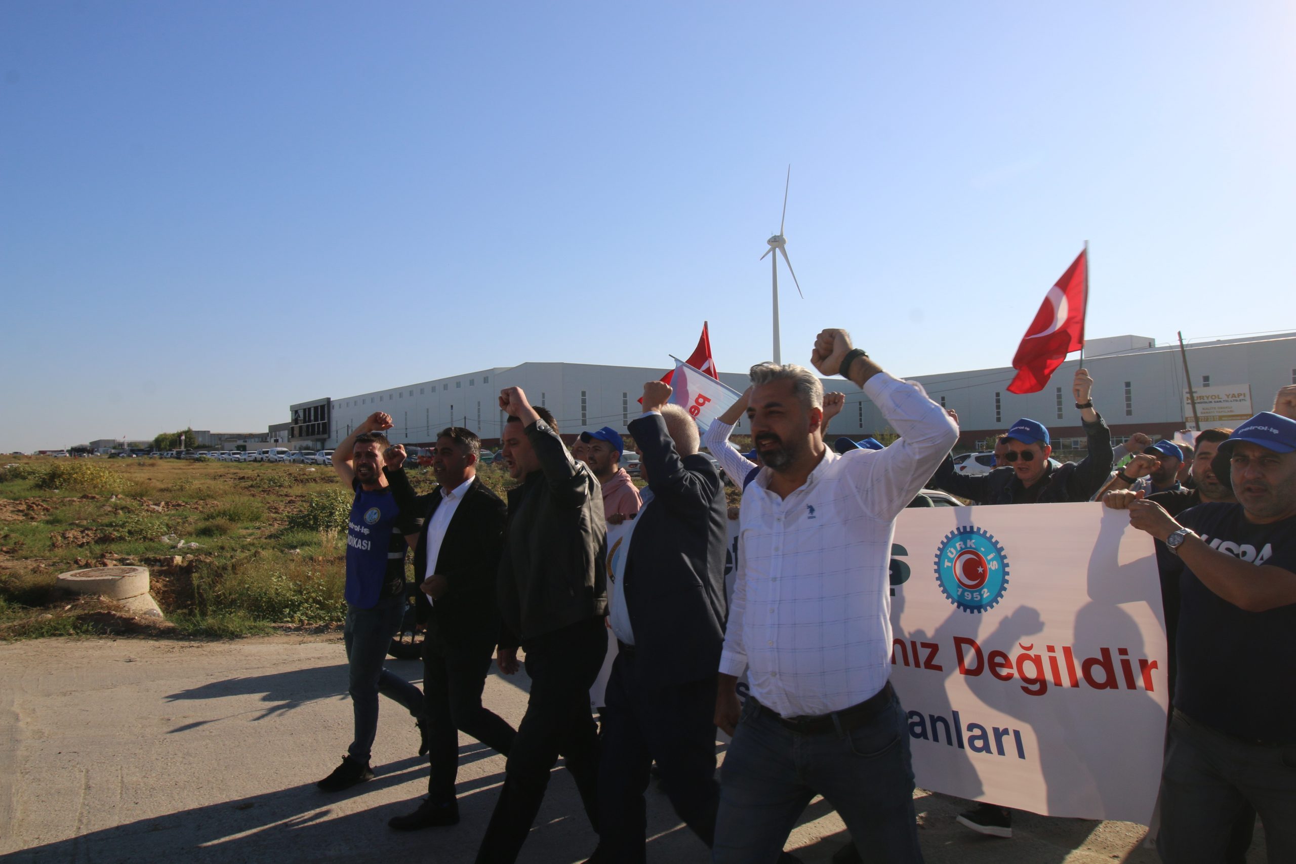 YAŞASIN GREVİMİZ, YAŞASIN ÖRGÜTLÜ MÜCADELEMİZ