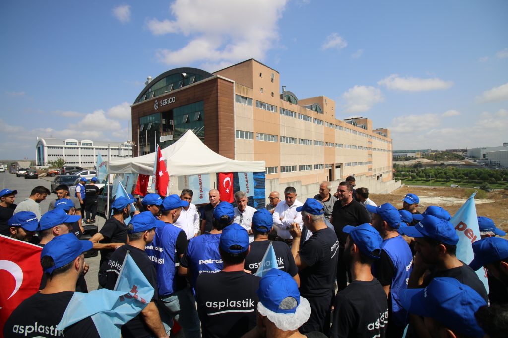 As Plastik’te Sözleşme İmzalanana Kadar Mücadelemizi Sürdüreceğiz