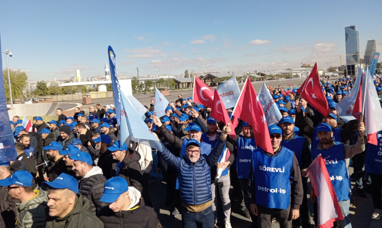 “ZORDAYIZ GEÇİNEMİYORUZ” EMEK BULUŞMASI ANKARA’DA GERÇEKLEŞTİRİLDİ
