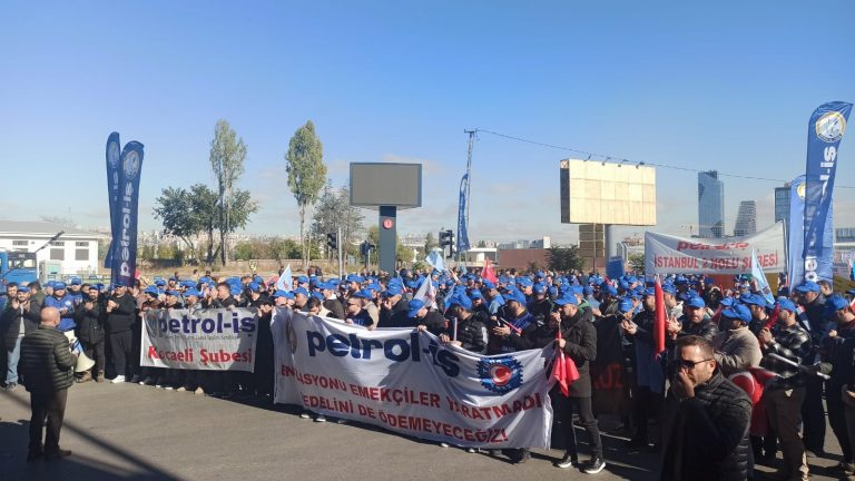 “ZORDAYIZ GEÇİNEMİYORUZ” EMEK BULUŞMASI ANKARA’DA GERÇEKLEŞTİRİLDİ