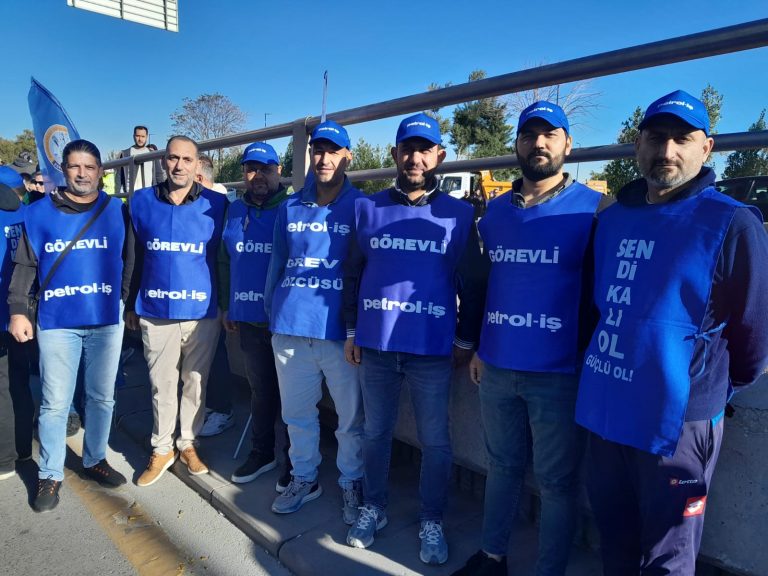 “ZORDAYIZ GEÇİNEMİYORUZ” EMEK BULUŞMASI ANKARA’DA GERÇEKLEŞTİRİLDİ