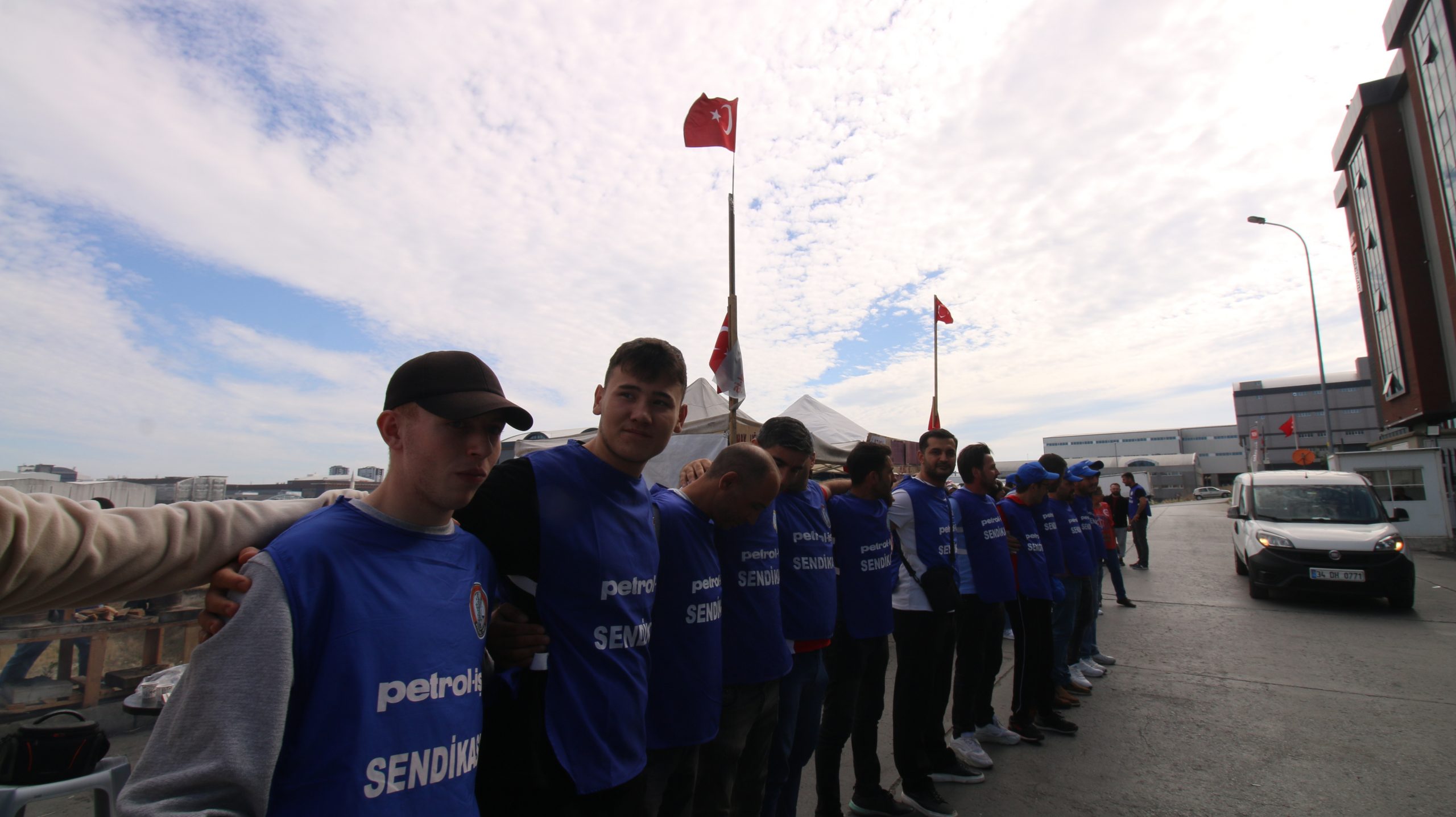 Grevin 22. Gününde As Plastik’te Basın Açıklaması Yapıldı