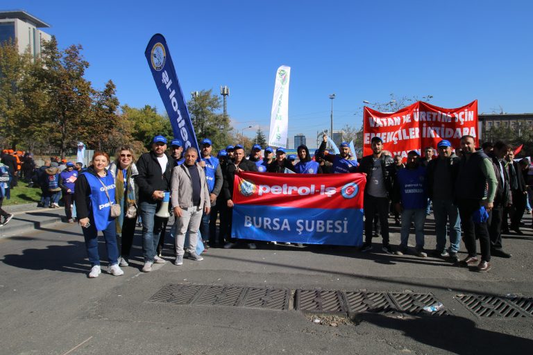 “ZORDAYIZ GEÇİNEMİYORUZ” EMEK BULUŞMASI ANKARA’DA GERÇEKLEŞTİRİLDİ