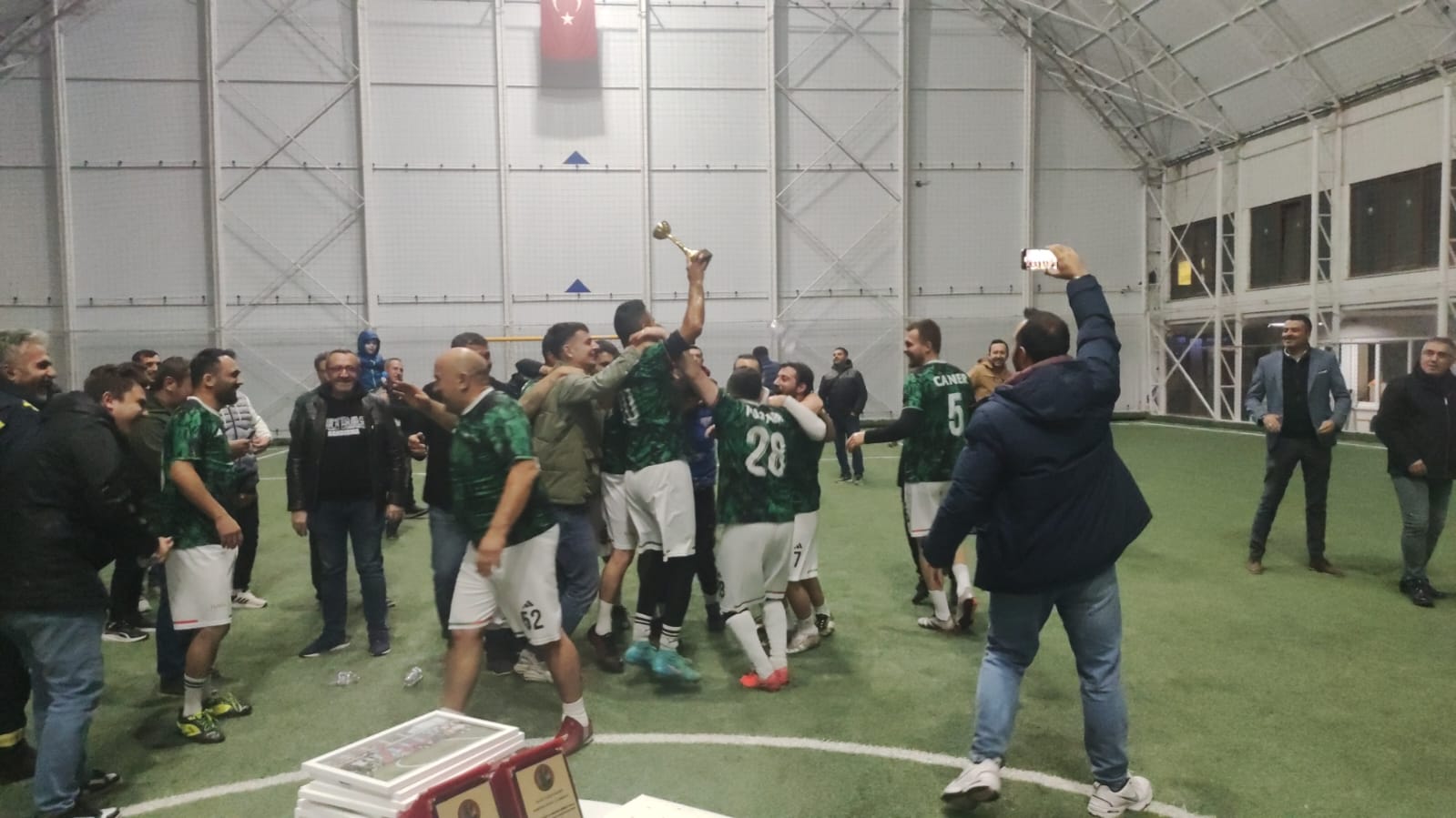 Hüseyin Buğdaycı ve Mustafa Demirbaş Anısına Düzenlenen Futbol Turnuvası Sona Erdi