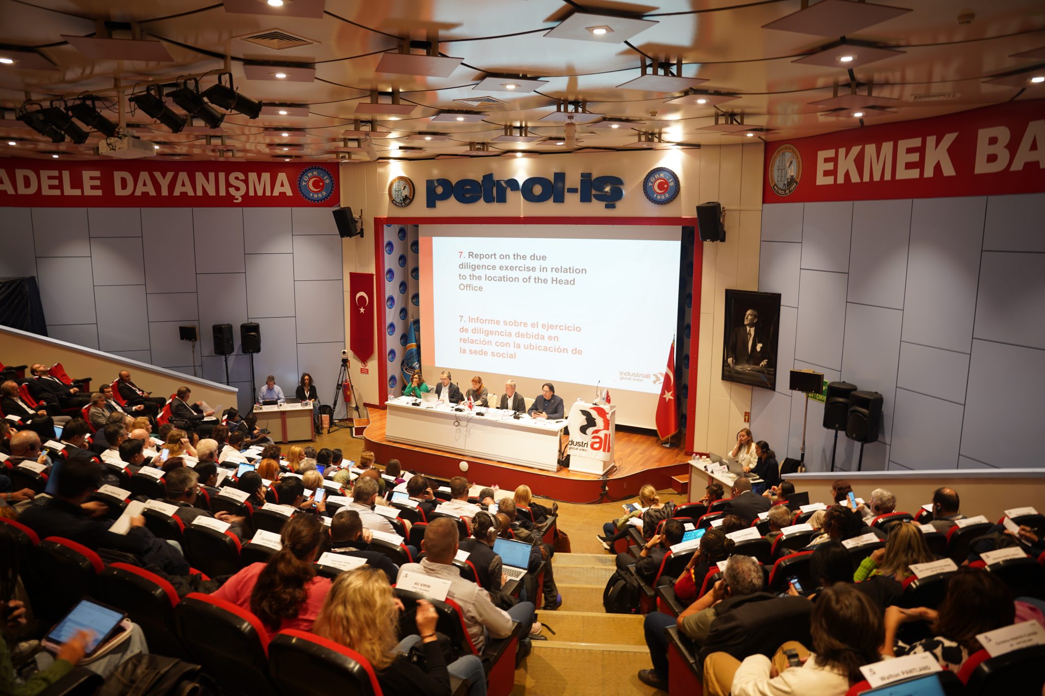 IndustriALL Küresel Sendika Yönetim Kurulu İstanbul’da Toplandı