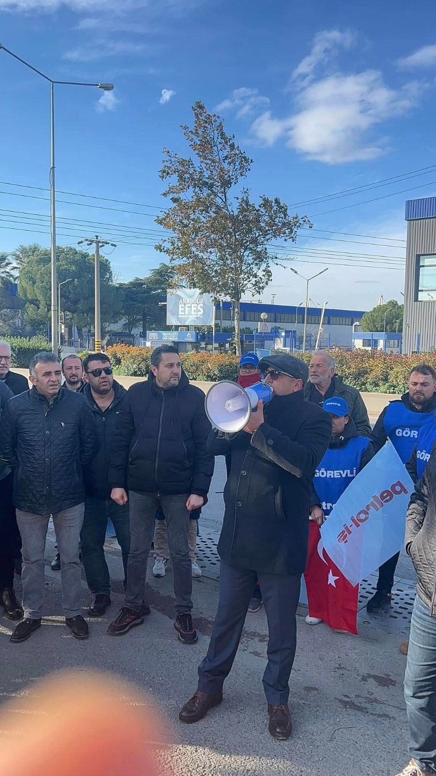 Temel Conta İşvereni Grev Kırıcılığı Yaparak Suç İşlemektedir!