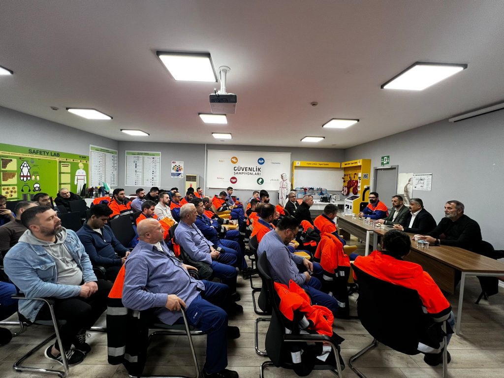 Gebze Şubemizin Örgütlü Olduğu BASF İşyerinde Yeni Üye Eğitimi Gerçekleştirildi