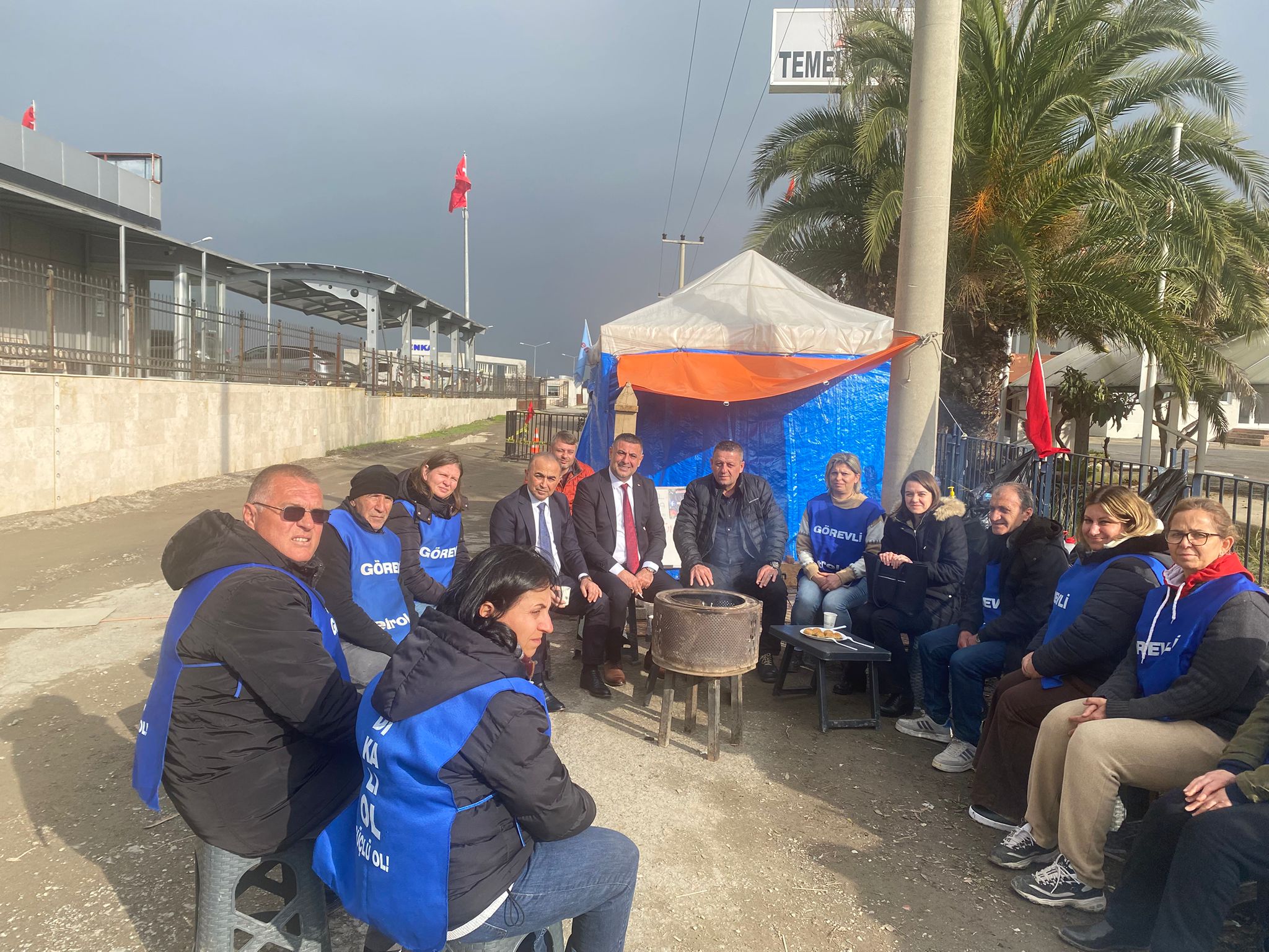 Genel Sekreterimiz ve Genel Yönetim Sekreterimiz Grev Alanında