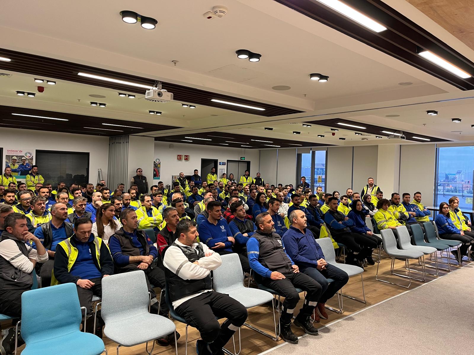 Genel Başkanımız Süleyman Akyüz'den Unilever'e Ziyaret