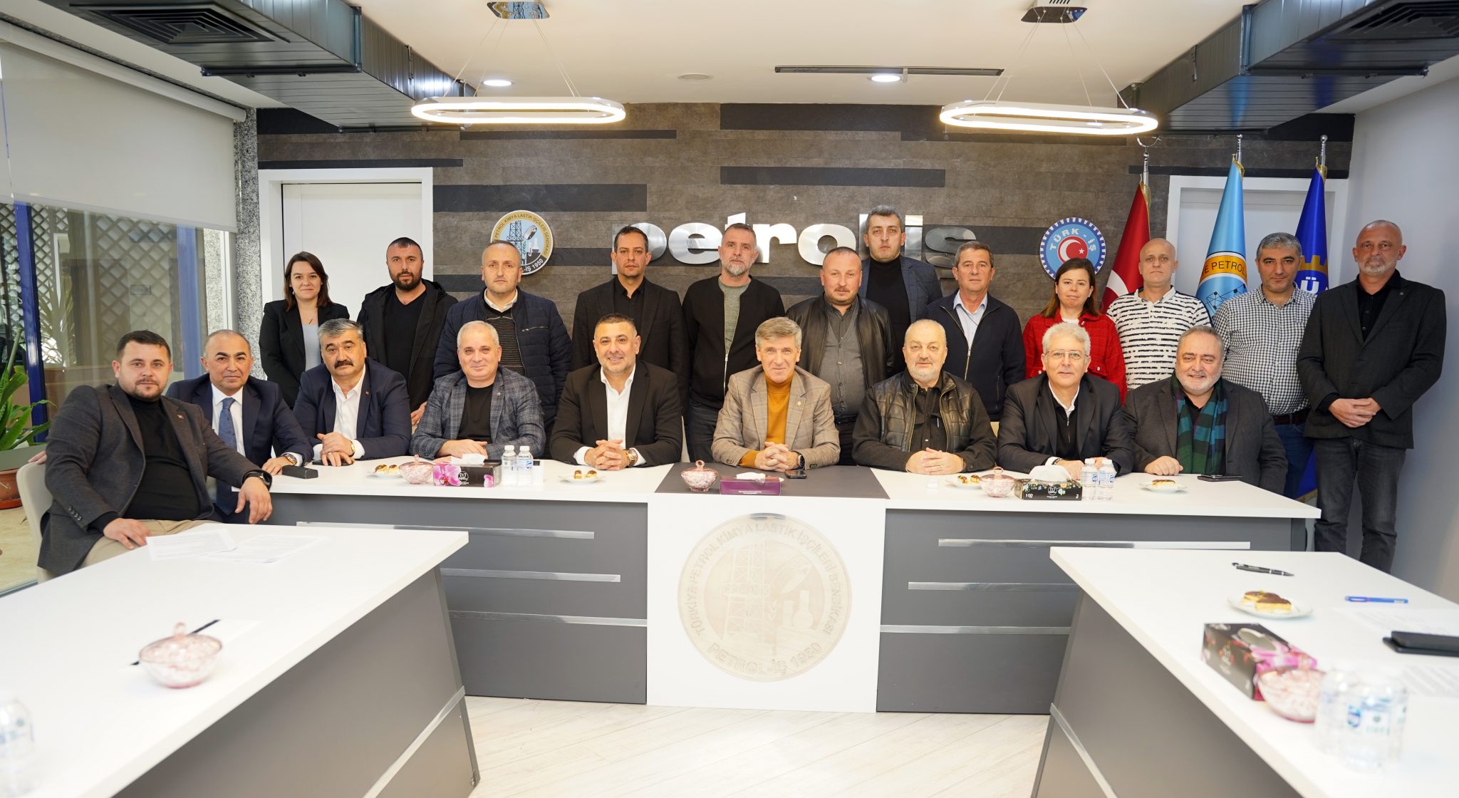 Standard Profil (Ege) Otomotiv Sanayi ve Ticaret A.Ş İşyerinde TİS İmzalandı