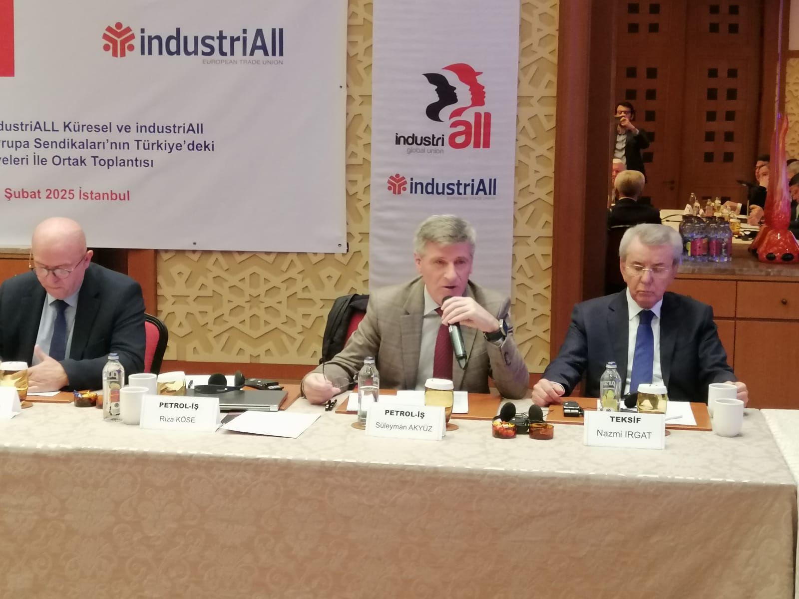 IndustriALL Küresel ve Avrupa Sendikası ile Türkiye’den Üye Sendikalar Ortak Toplantıda Buluştu