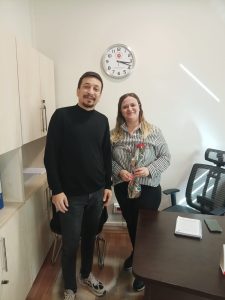 Hayata tutunmak için yola çıktılar, işsizlikle sınanıyorlar