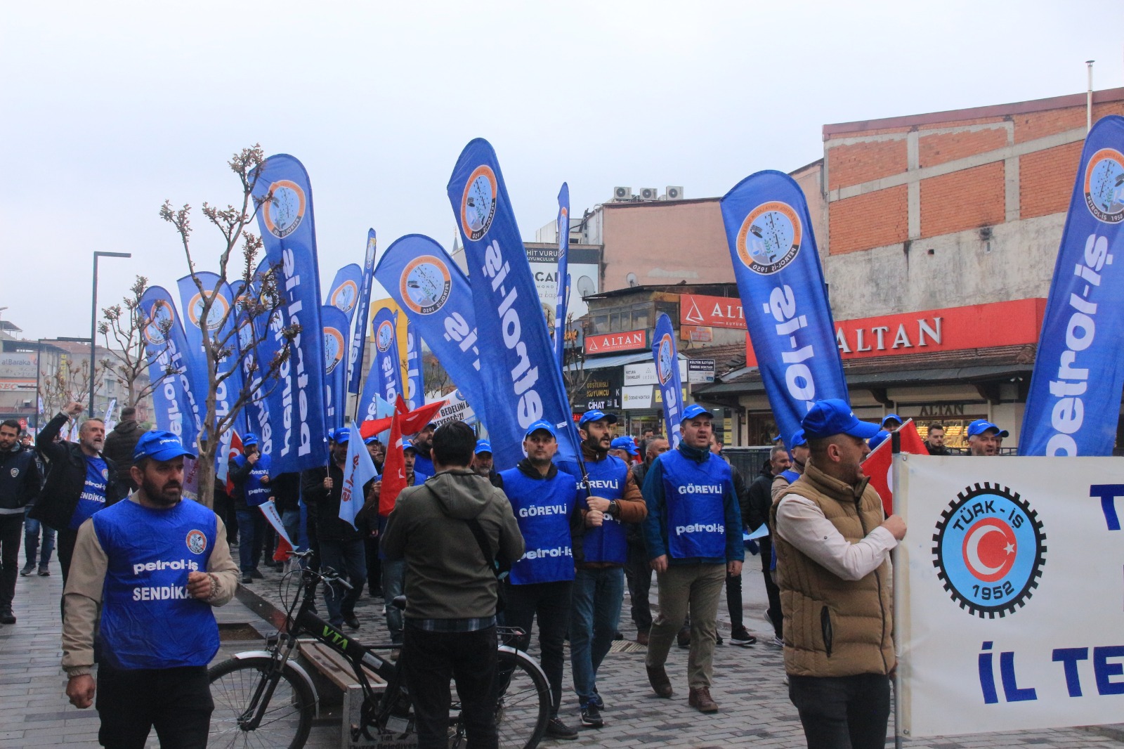 Düzce’de Ortak, Kitlesel 1 Mayıs