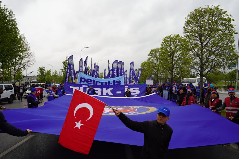 Emeğimiz İçin, Geleceğimiz İçin 1 Mayıs’ta Kartal Meydanındaydık